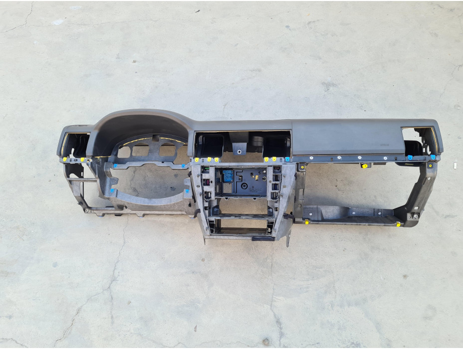 Арматурно табло за Opel Vectra C Комби Арматурно табло за Opel Vectra C Комби