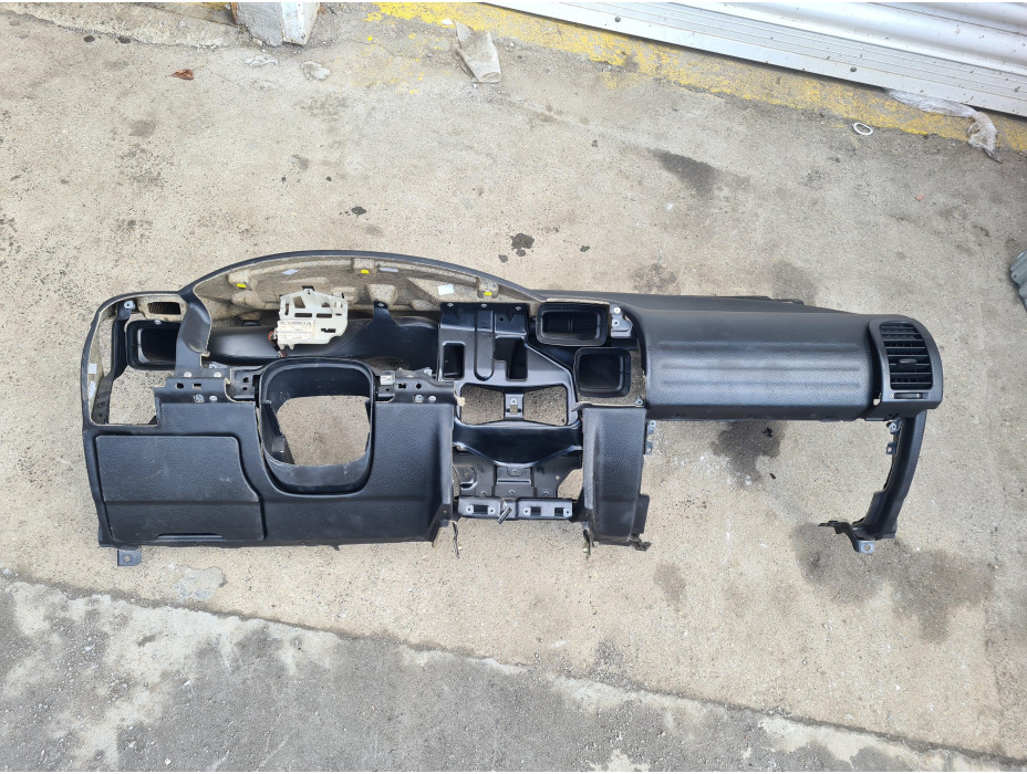 Арматурно табло за Opel Zafira A 2.2 i 147 к.с.