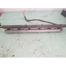 Бензинов рейл с дюзи за BMW 330i E90 Бензинов рейл с дюзи за BMW 330i E90