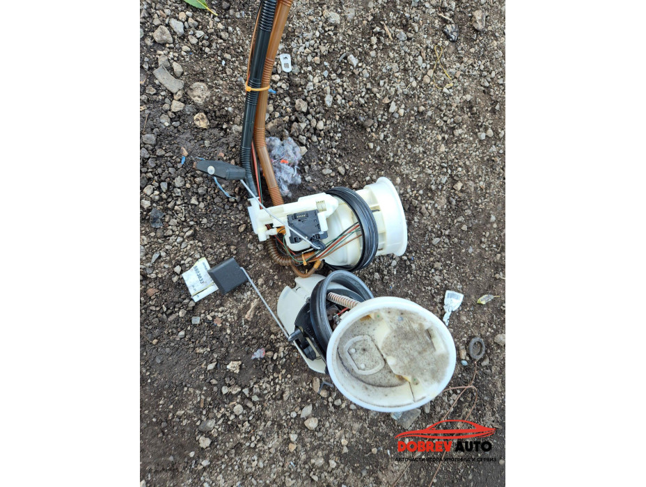 Бензинови помпи за Mercedes CLS 550 W219 - m273