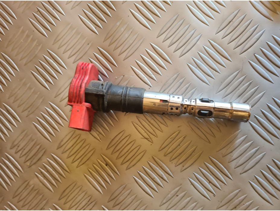 Бобина за Audi A8 D3 4.2i