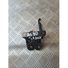 Брава за заден капак за Audi A3 8P Hatcback