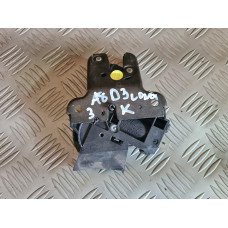 Брава за заден капак за Audi A8 D3 4.2i Long