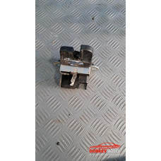 Брава за заден капак за VW Touran 2.0 FSI Брава за заден капак за VW Touran 2.0 FSI