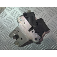 Брава за заден капак за Ауди А8 Д3 / Audi A8 D3 4.2 i 335 к.с. Брава за заден капак за Ауди А8 Д3 / Audi A8 D3 4.2 i 335 к.с.