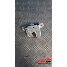 Брава за заден капак (комби) за VW Passat B7 1.6 TDI