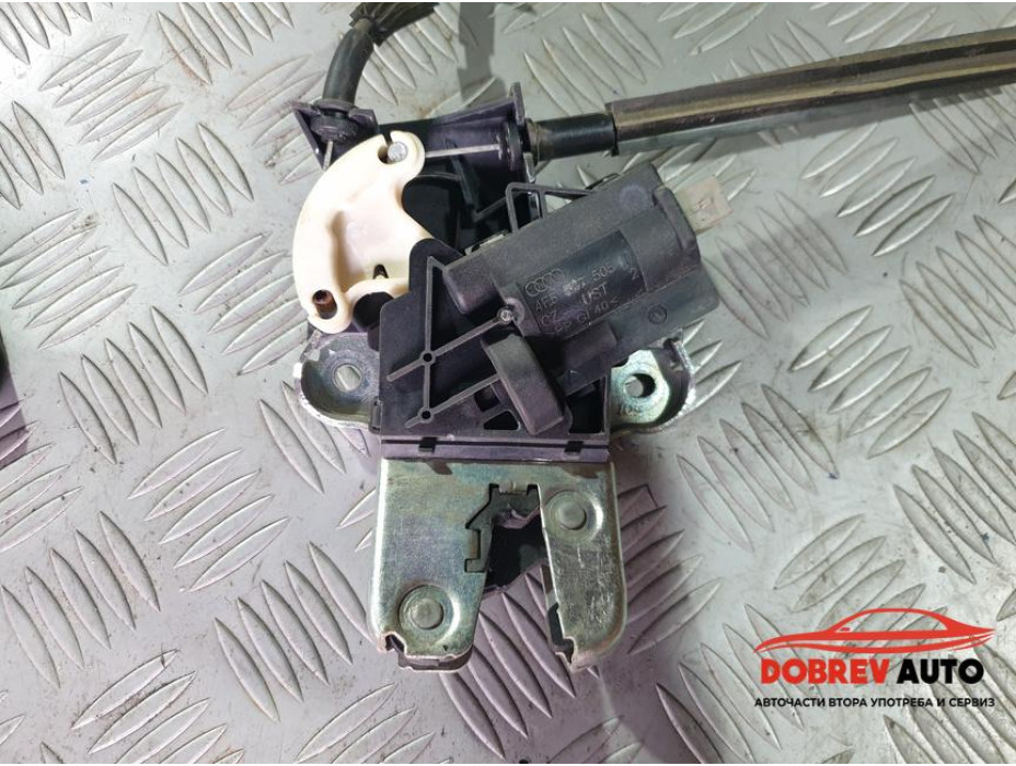 Брава (заден капак) за Audi A8 D3 4.2 FSI Long