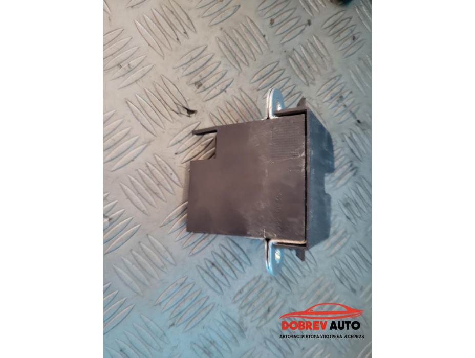 Брава (заден капак) за VW Golf V 2.0 TDI 4 motion Брава (заден капак) за VW Golf V 2.0 TDI 4 motion