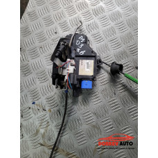 Брава (задна дясна) безключово палене за Audi A8 D3 4.2 FSI Брава (задна дясна) безключово палене за Audi A8 D3 4.2 FSI