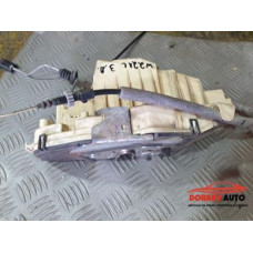 Брава (задна дясна) за Mercedes S 500 Long W221 Брава (задна дясна) за Mercedes S 500 Long W221