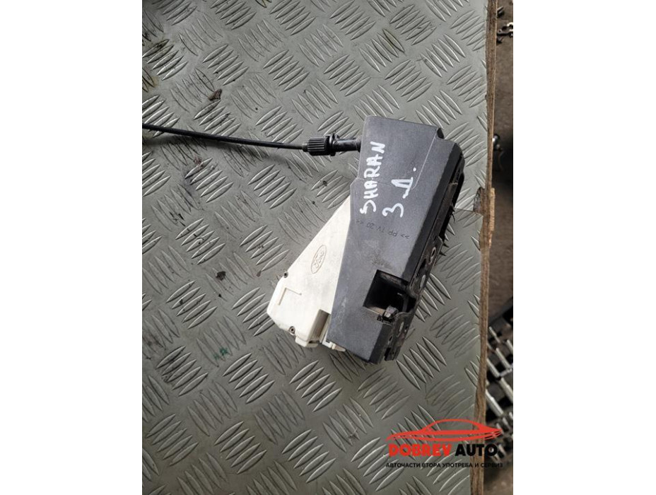 Брава (задна дясна) за VW Sharan Брава (задна дясна) за VW Sharan