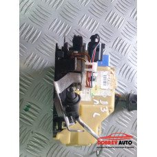 Брава (задна лява - Keyless) за Audi A8 D3 4.2 FSI Long Брава (задна лява - Keyless) за Audi A8 D3 4.2 FSI Long