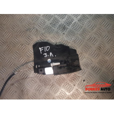 Брава (задна лява) за BMW F10 520d Sedan