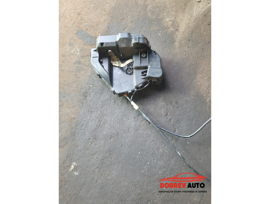 Брава (задна лява) за Mercedes C Class W203 Брава (задна лява) за Mercedes C Class W203