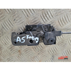 Брава преден капак (десен волан) за Audi A5 8F Брава преден капак (десен волан) за Audi A5 8F