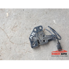 Брава (преден капак) за Audi A4 B8