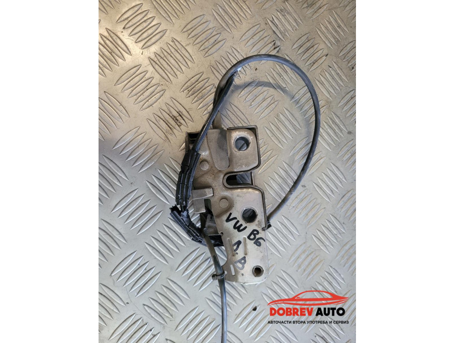 Брава (преден капак) за VW Passat B6