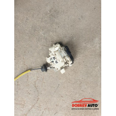 Брава (предна дясна - бяла) за Audi A6 C6 (4F)