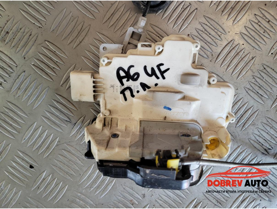 Брава (предна лява) за Audi A6 C6 (4F)