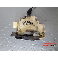 Брава (предна лява) за VW Passat B6 2.0 TDI BKP Sedan