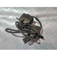 Брави за преден капак за Audi A8 D3