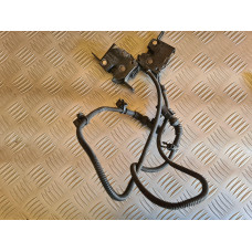 Брави за преден капак за Audi A8 D3 4.2i