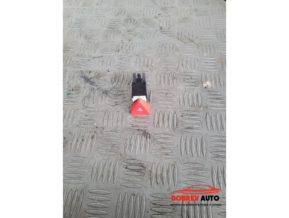 Бутон аварийни за VW Touran 1T Бутон аварийни за VW Touran 1T