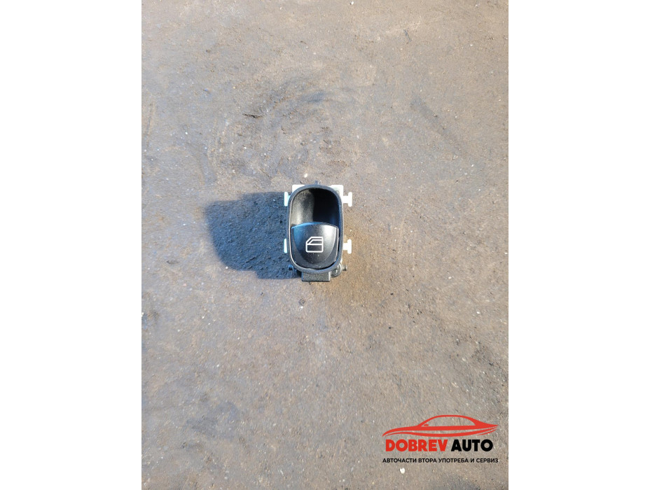 Бутон ел. стъкло за Mercedes C Class W203 Бутон ел. стъкло за Mercedes C Class W203