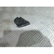 Бутон за аварийни светлини за Audi A4 B8 - десен волан Бутон за аварийни светлини за Audi A4 B8 - десен волан