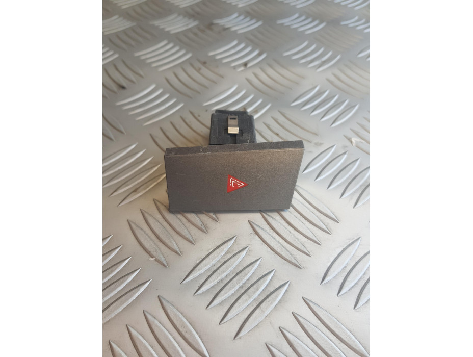 Бутон за аварийни светлини за Opel Vectra C