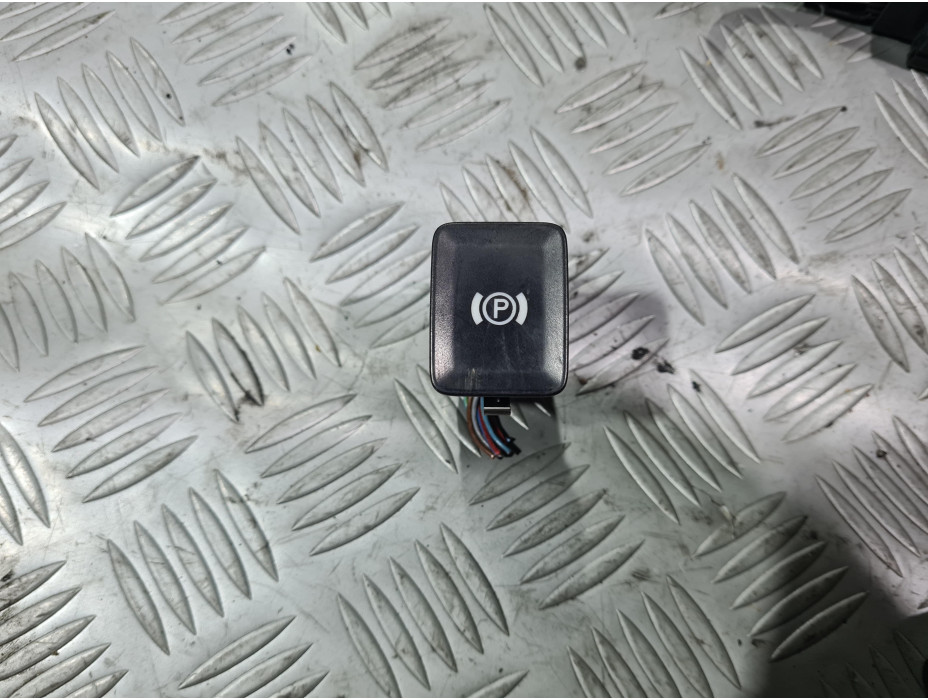 Бутон за ръчна спирачка за VW Passat B6 2.0 TDI ВМР