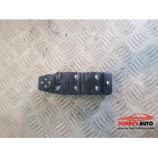 Бутони ел. стъкла за BMW F10 520d Sedan Бутони ел. стъкла за BMW F10 520d Sedan
