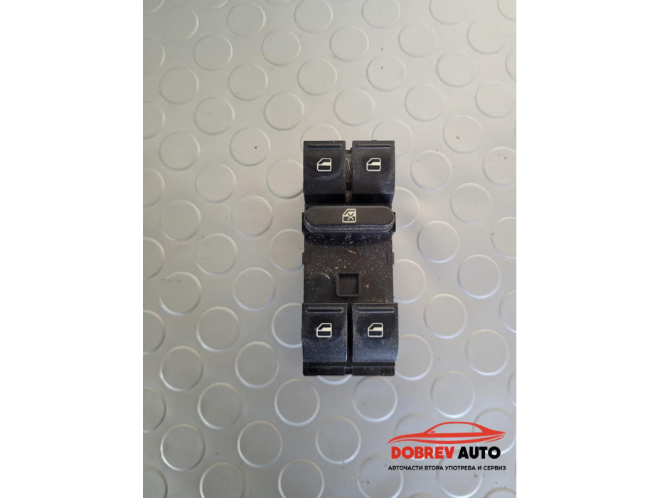 Бутони ел. стъкла за VW Passat B6 2.0 TDI BKP Sedan Бутони ел. стъкла за VW Passat B6 2.0 TDI BKP Sedan