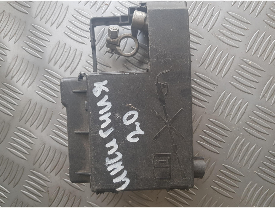 Бушонно табло за Opel Insignia A 2.0 CDTI 160hp Бушонно табло за Opel Insignia A 2.0 CDTI 160hp