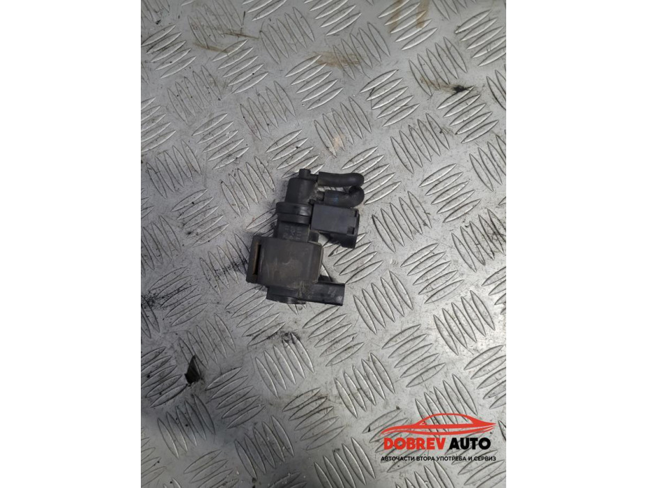 Вакуум за Audi A8 D3 3.0 TDI Вакуум за Audi A8 D3 3.0 TDI