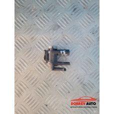 Вакуум за VW Golf MK5 2.0 TDI GT Вакуум за VW Golf MK5 2.0 TDI GT