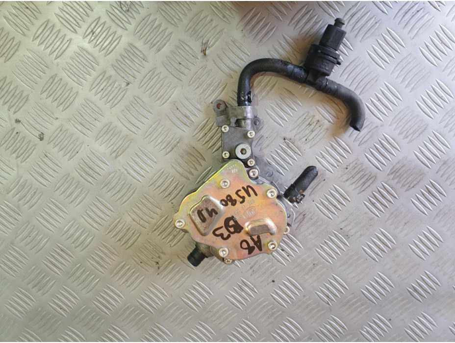 Вакуум помпа за Audi A8 D3 4.0 TDI Вакуум помпа за Audi A8 D3 4.0 TDI