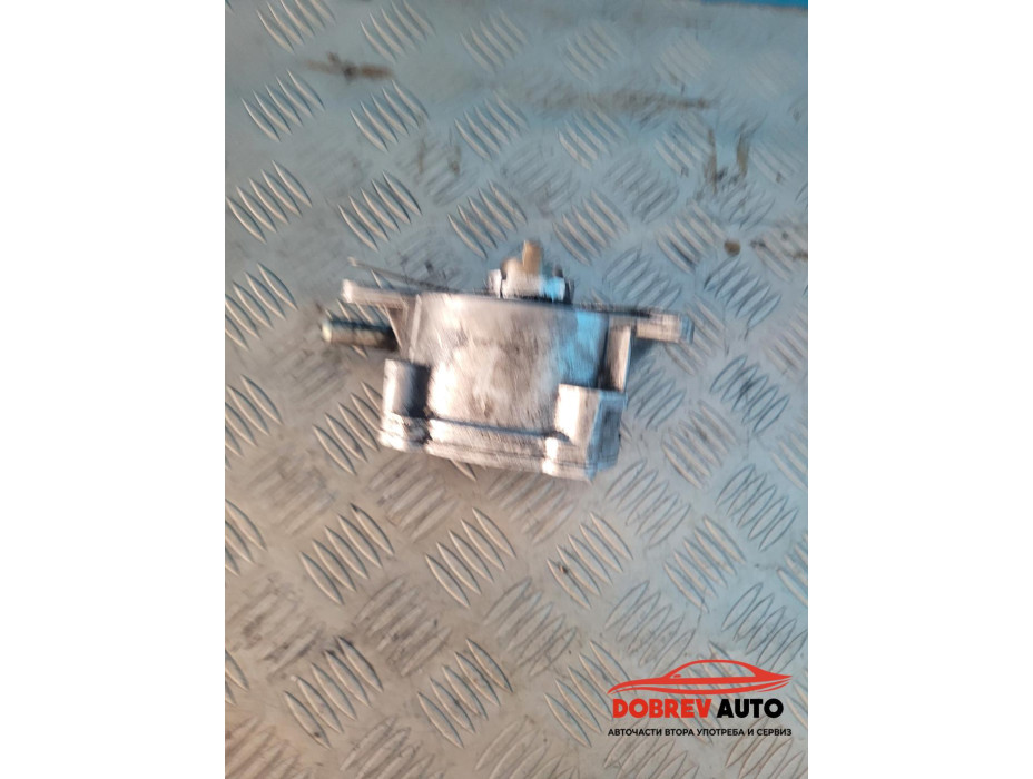 Вакуум помпа за Mercedes ML Class W164 3.2 CDI