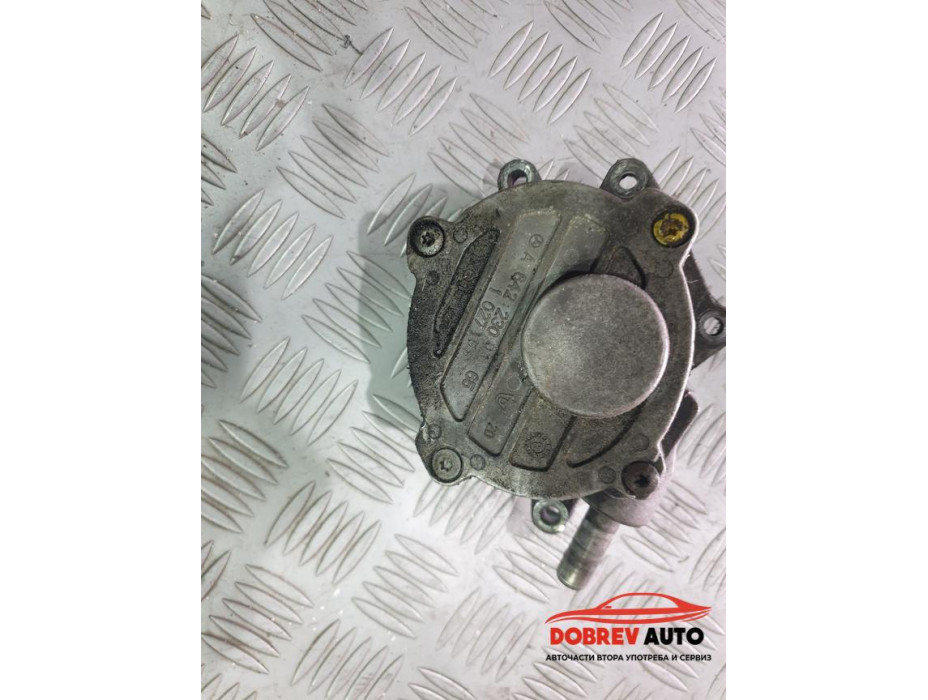 Вакуум помпа за Mercedes S Class W221 Вакуум помпа за Mercedes S Class W221