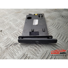 Визитник за Audi A8 D3 Визитник за Audi A8 D3