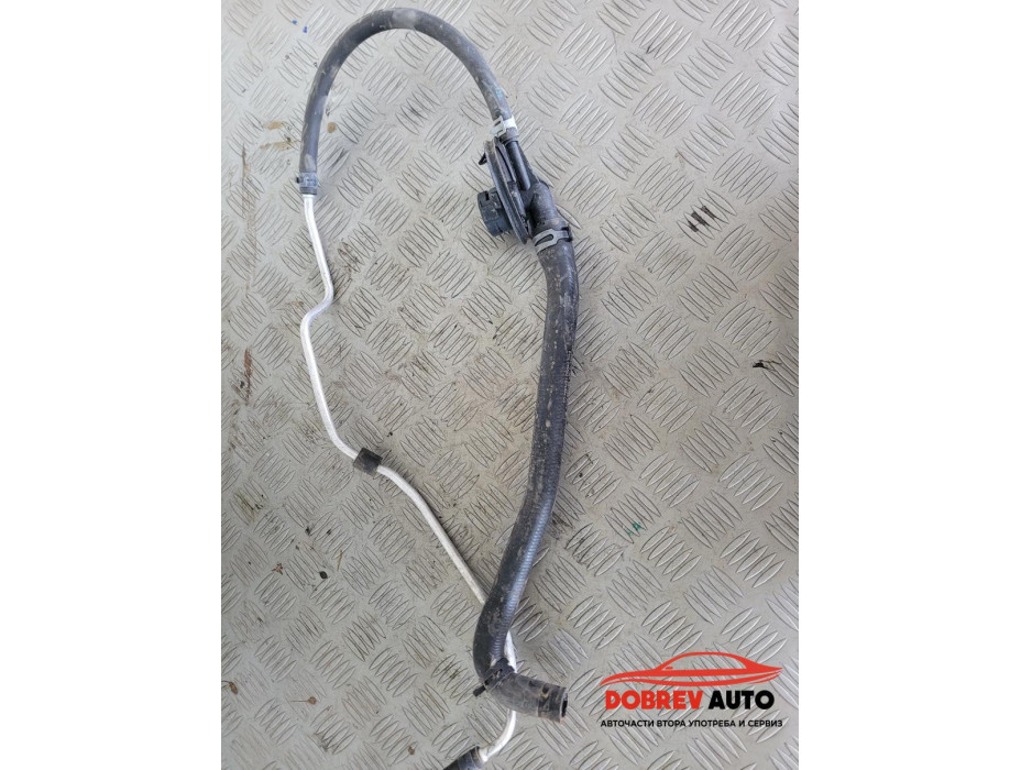 Воден маркуч (1) парно за Mercedes CLS W218 Воден маркуч (1) парно за Mercedes CLS W218