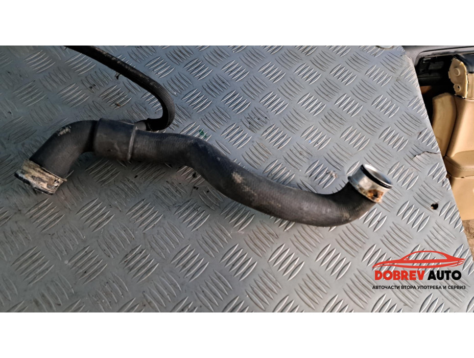 Воден маркуч (2) за Mercedes C 350 W203 Воден маркуч (2) за Mercedes C 350 W203