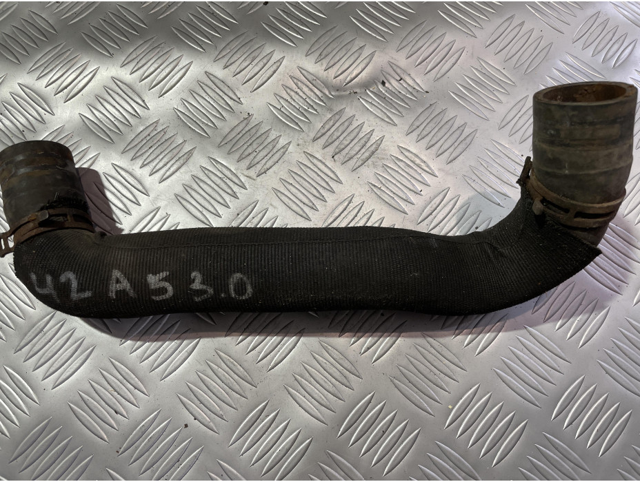 Воден маркуч за Audi A5 8T 3.0TDI - 42 Воден маркуч за Audi A5 8T 3.0TDI - 42