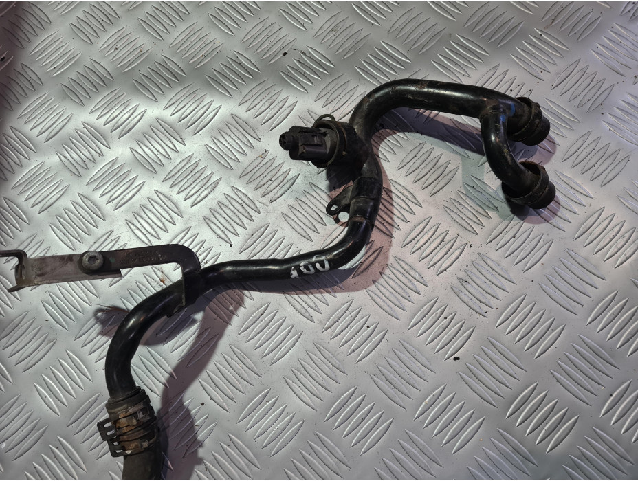 Воден маркуч за Audi A8 D3 - 100