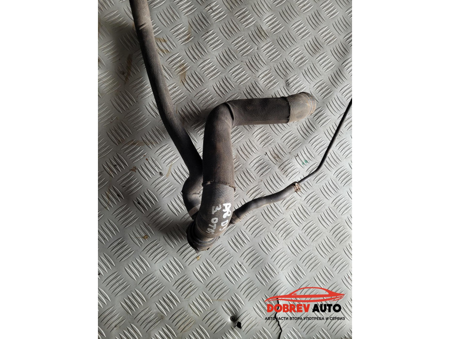 Воден маркуч за Audi A8 D3 3.0 TDI Воден маркуч за Audi A8 D3 3.0 TDI