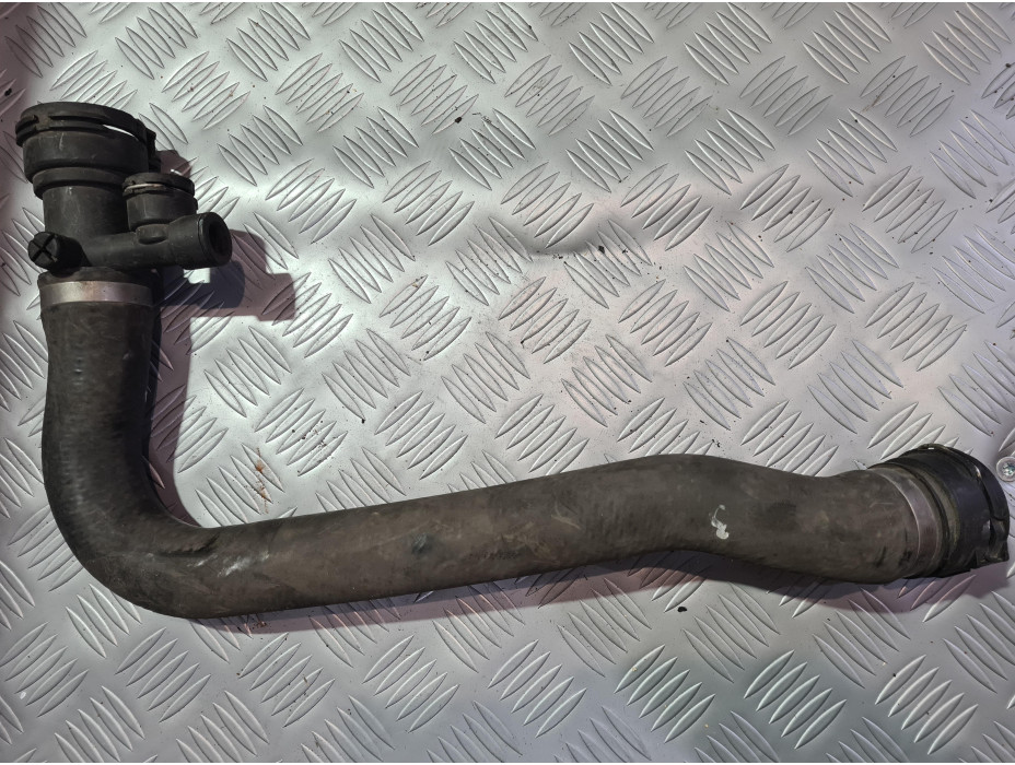 Воден маркуч за BMW 320d E46 - 105