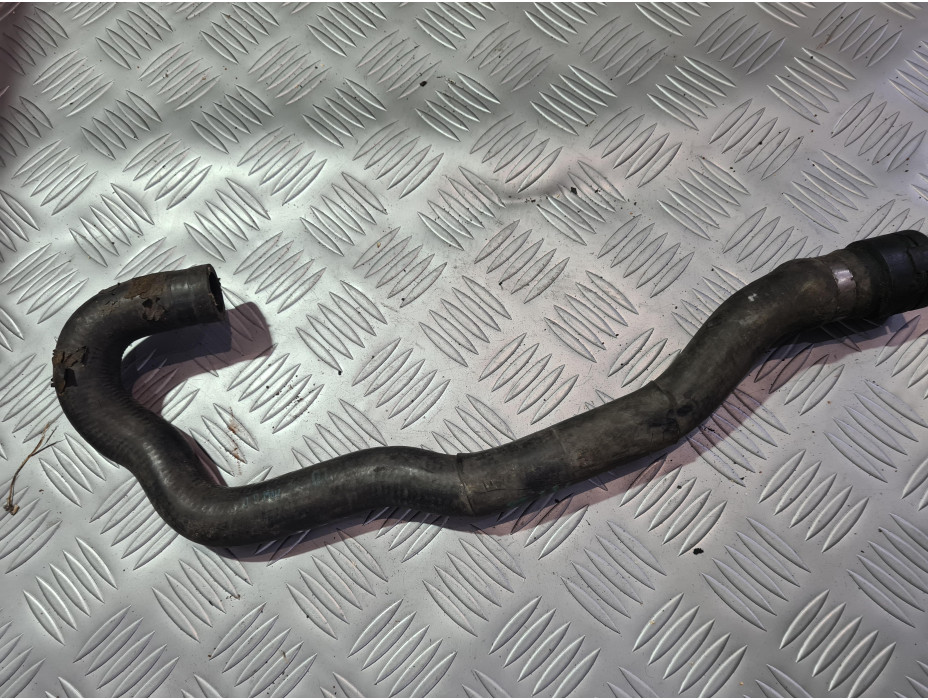 Воден маркуч за BMW 320d E46 - 112