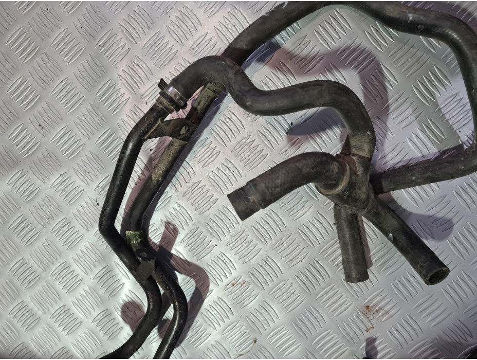 Воден маркуч за BMW 320d E46 - 143