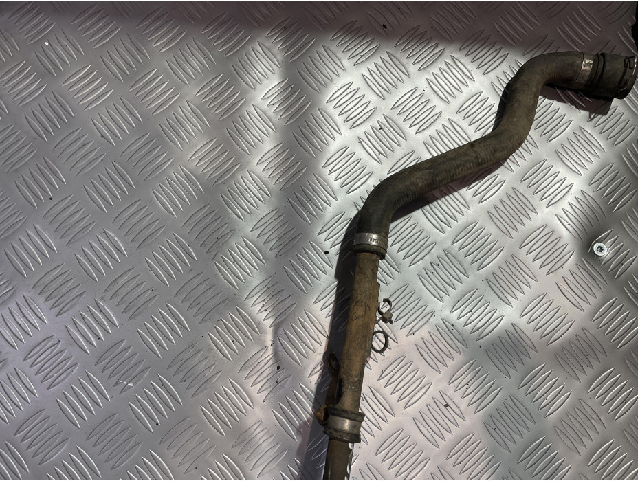 Воден маркуч за Mercedes Vito W639 2.2cdi - 25 Воден маркуч за Mercedes Vito W639 2.2cdi - 25