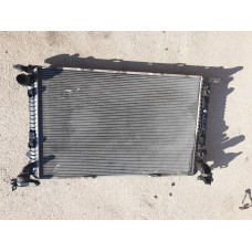 Воден радиатор за Audi A5 8T 2.7TDI Automatic